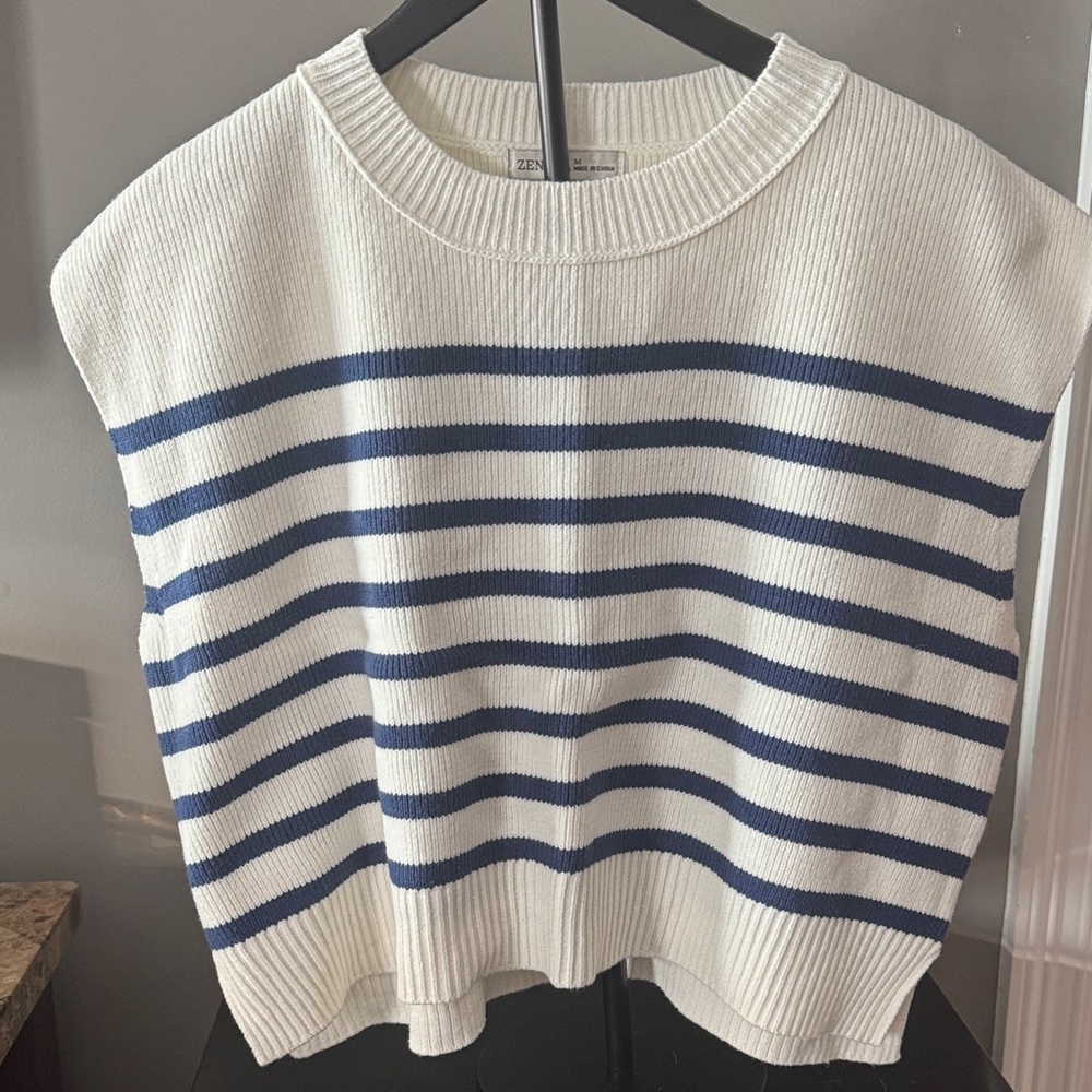 Striped Sleeveless Sweater - White and Blue